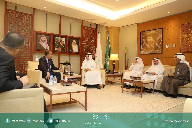 A16I7329 1_resized_20181209_023308814.jpg