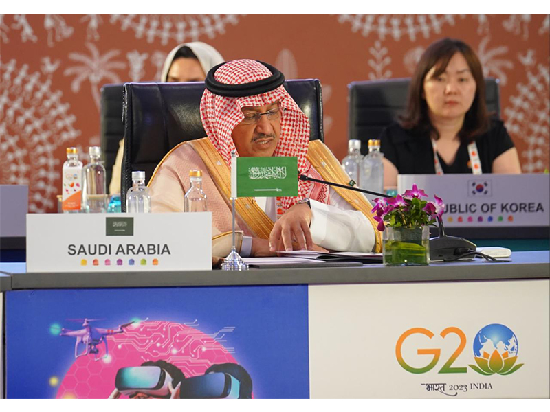 ajtma'e-mjw'eh-al'eshryn 