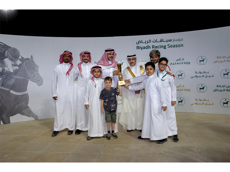 sbaqat-alkhyl-mydan-almlk-'ebdal'ezyz