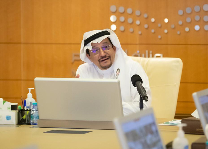 التقى مديري التعليم واطلع على تقاريرالجاهزية للعام الدراسي الجديد