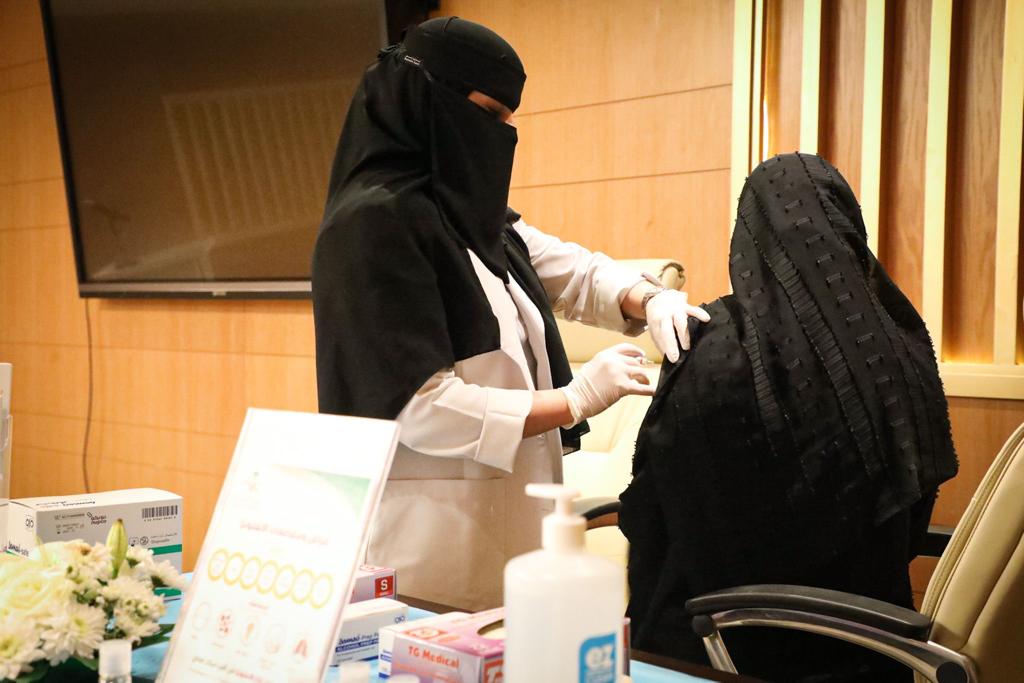  تدشن وزارة التعليم حملة تطعيم للوقاية من الإنفلونزا الموسمية