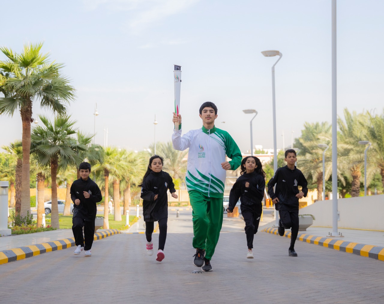 sh'elh- dwrh-alal'eab-als'ewdyh-alt'elym