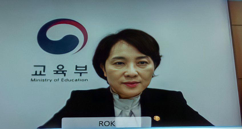 السيدة يو أون-هاي