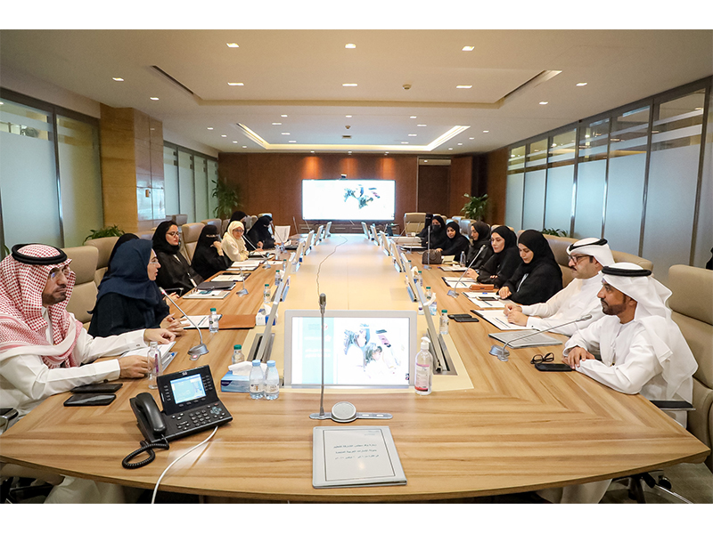 ajtma'eat-wfd-alsharqh-m'e-wzarh-alt'elym