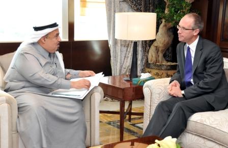 معالي وزير التعليم العالي يستقبل سفير نيوزلندا  