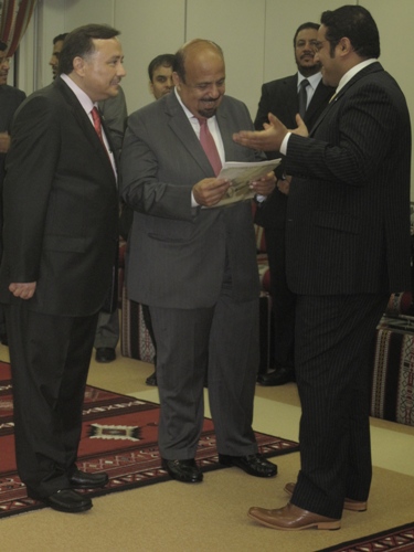 العنقري يزور الملحقية الثقافية والمعهد العربي الإسلامي في اليابان